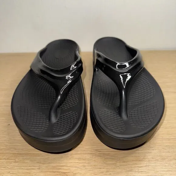 OOFOS OOmega OOlala Women 11 Platform Sandals Black Flip Flops Thong Recovery